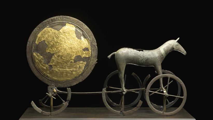 The Sun Chariot