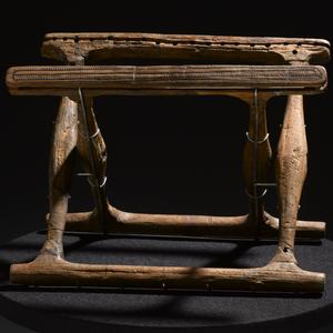 Folding stool from Guldhøj