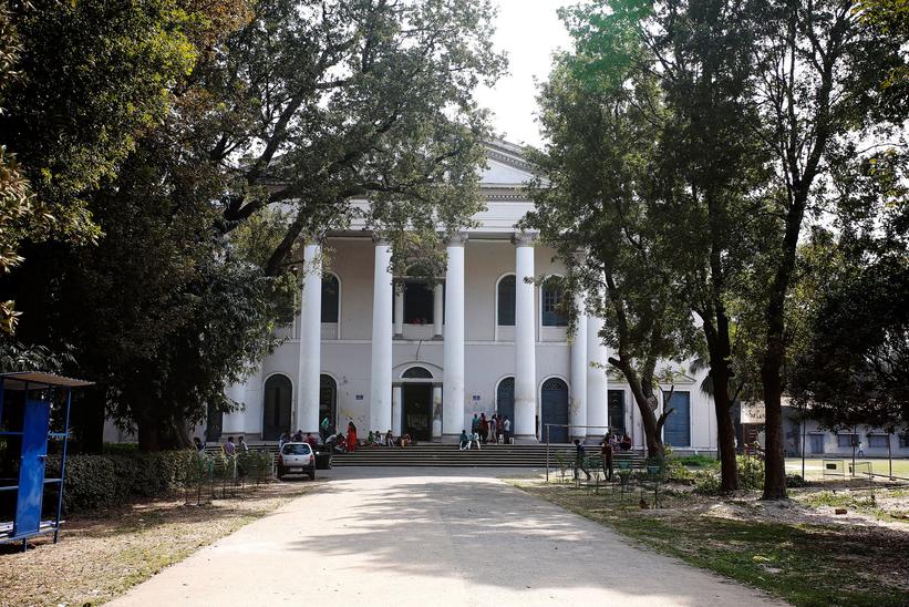 Serampore College