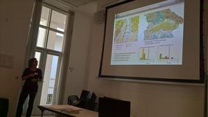 Corina Knipper presents new results from archaeological excavations in southern Germany, showing that most women originated from elsewhere, Photo: S. Reiter International Workshop